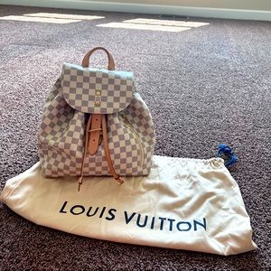 Authentic LOUIS VUITTON
Damier Azur Sperone Backpack